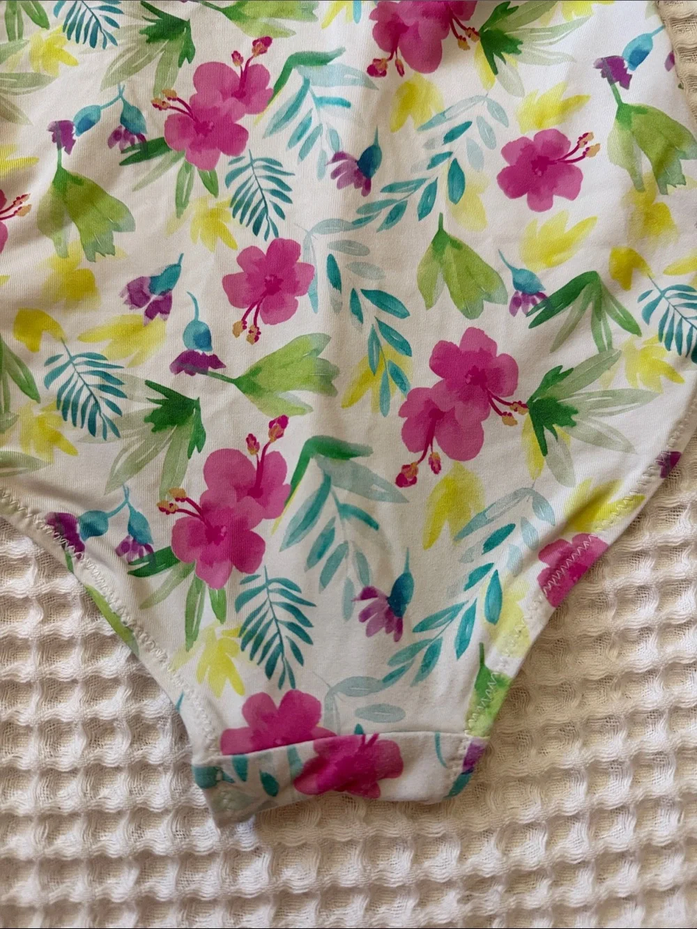 Zara swim